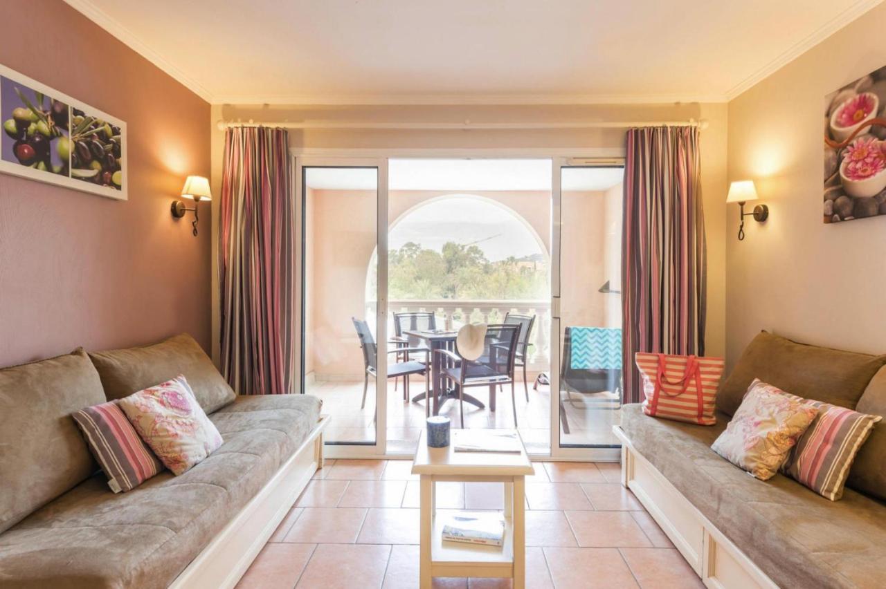 Residence Pierre & Vacances Premium Les Calanques Des Issambres Les Issambres Buitenkant foto