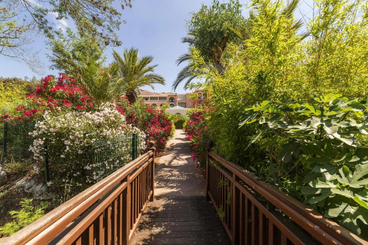 Residence Pierre & Vacances Premium Les Calanques Des Issambres Les Issambres Buitenkant foto